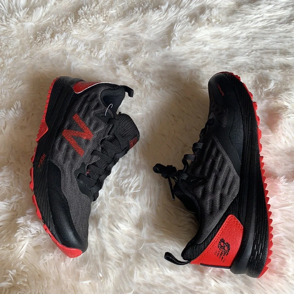 New balance big boys‎ Speedride Nítrel sneakers, size 4